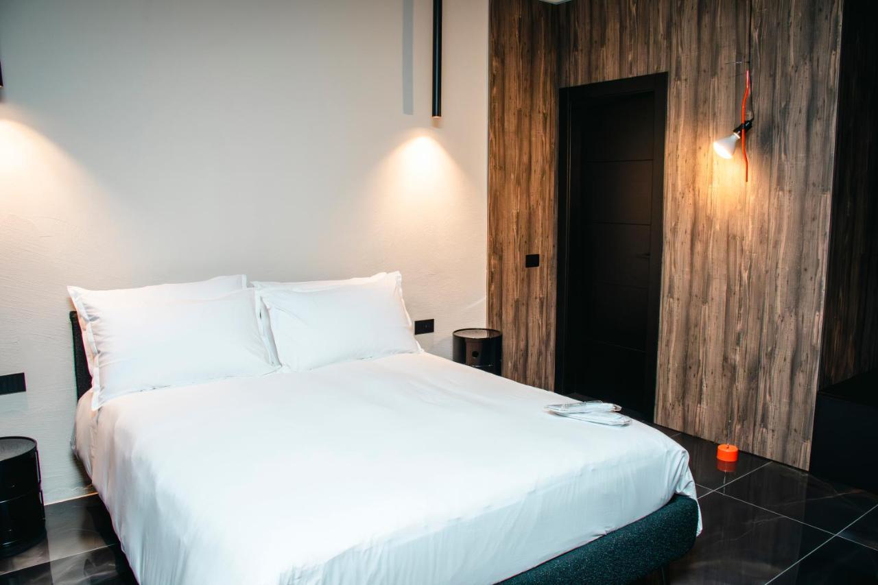 Etrus - Boutique Room & Rooftop Pontecagnano Extérieur photo